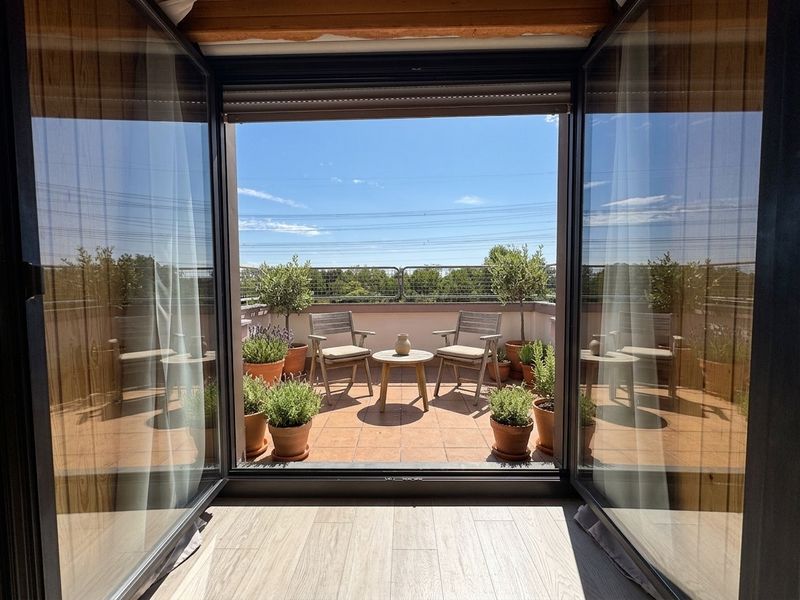 Charmante 2-Zimmer-Dachgeschosswohnung mit Garage und Balkon